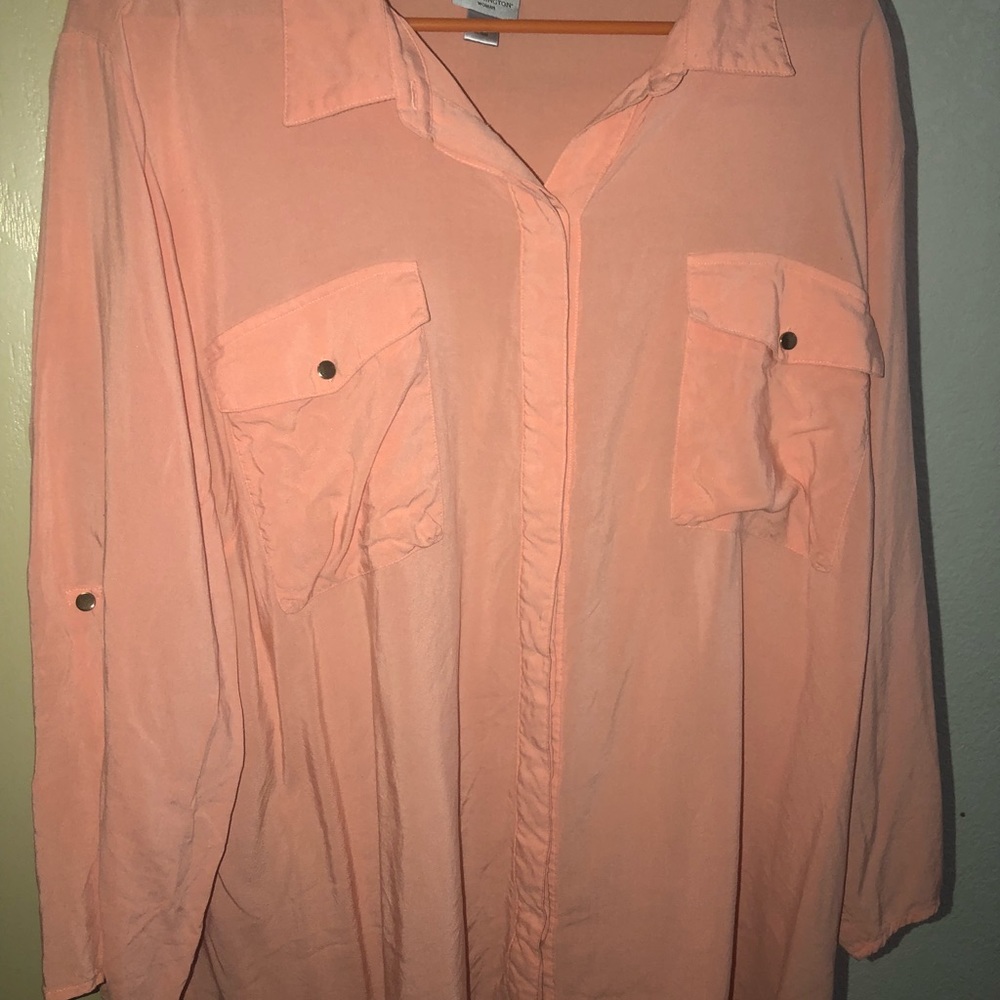 Selling Plus size tops - Picture 4 of 8